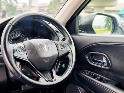 2017 HONDA HRV, 1.8 E Limited Auto สีเทาดำ รูปที่ 6